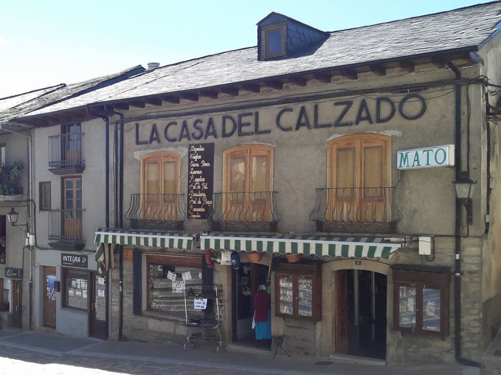 Fachada Comercial Mato